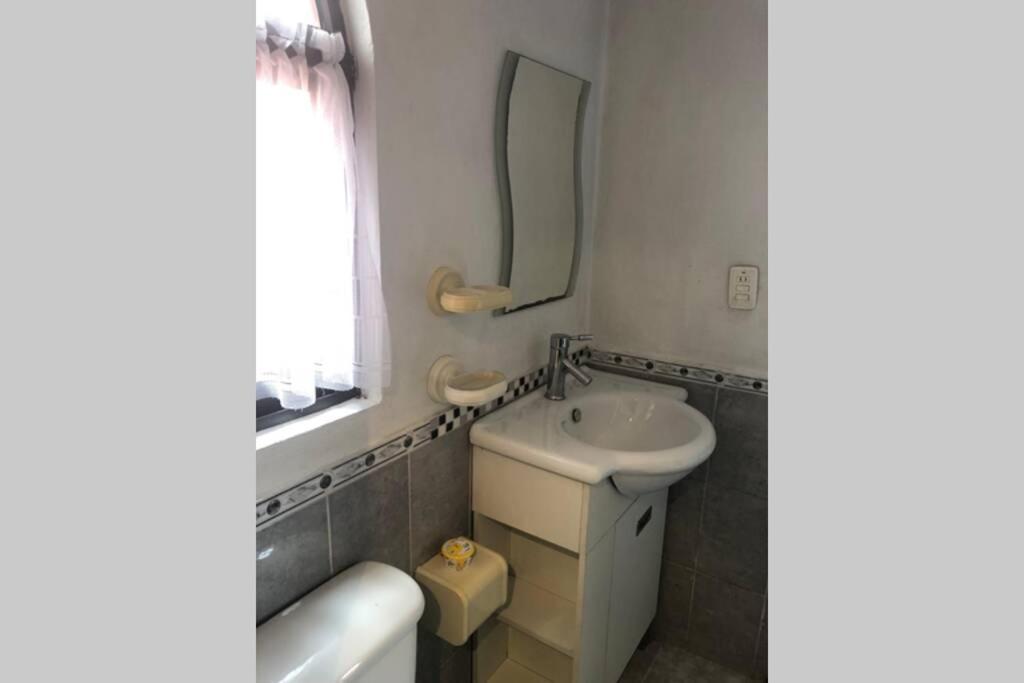 Amplia Habitacion Tipo Ejecutiva Con Bano Y Acceso Privados Толука Екстер'єр фото
